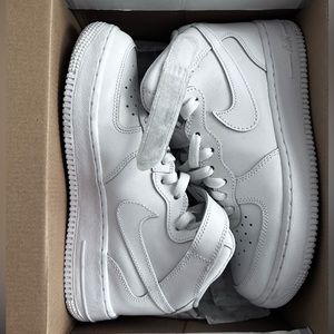 Youth Nike Air Force One Mids